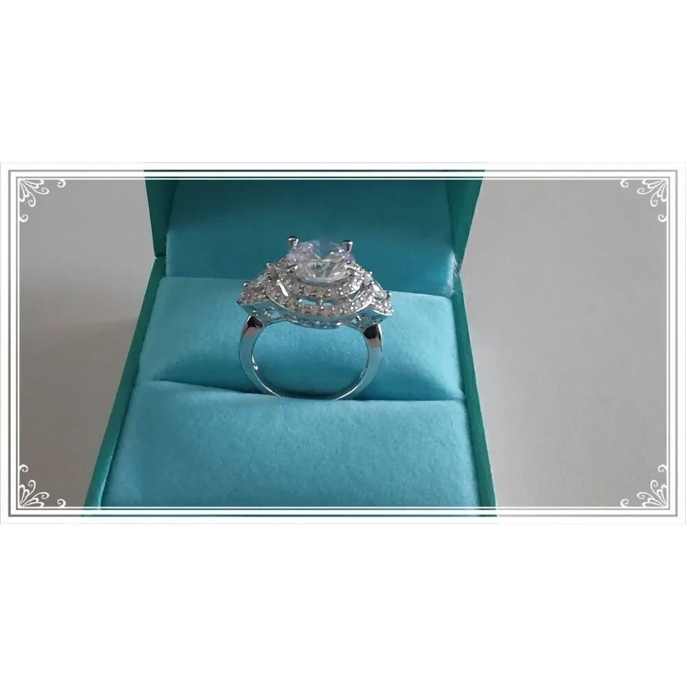 Stunning 8.03 Ct. Genuine Diamond Simulant Round & Pear Cut Cocktail Ring Sz 8